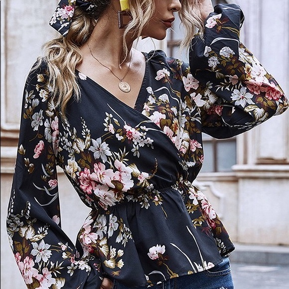 SOLD OUT - Picture 6 of 6